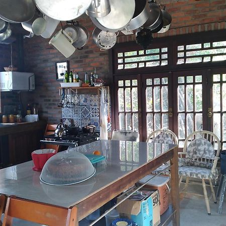 Hostel Holztel Sapiranga Quarto foto